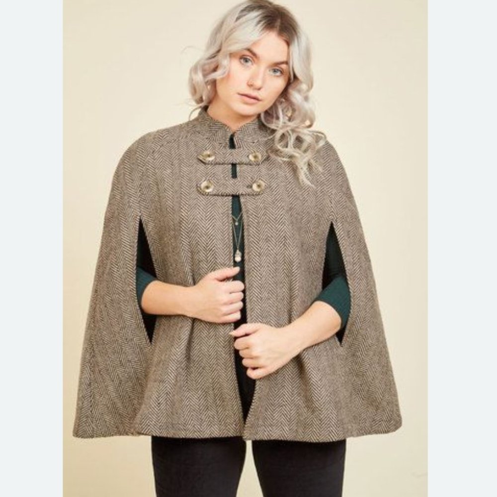 ModCloth Brown Tweed Wool Blend Cape, Size Small